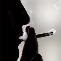 Berhenti Merokok Lebih Efektif Lewat Konseling Ponsel