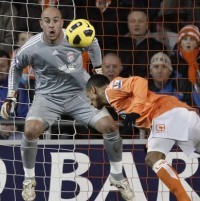 Liverpool Takluk di Kandang Blackpool