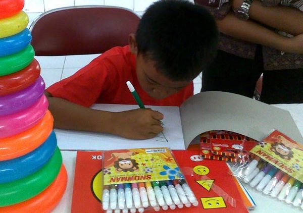 Rizky Kembali ke Pelukan Orang Tua 