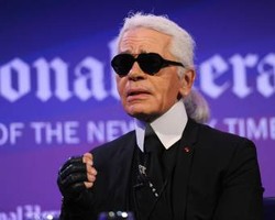 Karl Lagerfeld Kritik PimRed Baru Vogue Paris