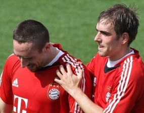 Lahm: Ayo Pangkas Selisih dari Dortmund!