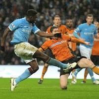 Atasi Wolves, City ke Puncak Sementara