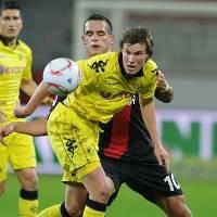 Dortmund Unggul 13 Poin 
