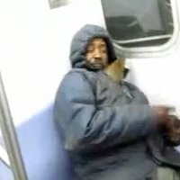 Tikus Cakar Penumpang Kereta Hebohkan YouTube