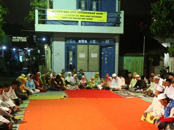 Warga Anti Tol Tengah Gelar Istighosah