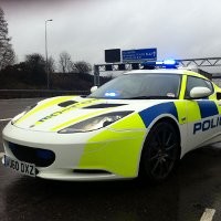 Polisi Inggris Tunggangi Lotus Evora