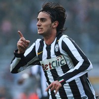 Aquilani Realistis Soal Peluang Scudetto