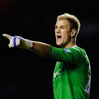 Hart Santai Soal Kontrak Baru