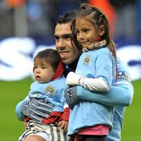 Mimpi Tevez Akhiri Puasa Gelar City