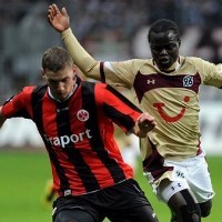 Hannover Pecundangi Frankfurt