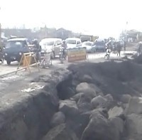 Jalan Magelang-Yogya Dibuka Normal, Separuh Jalan Tergerus Lahar