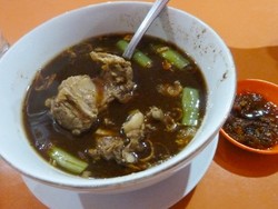 Garang Asem Iga Suroboyo Sedepe Rek!