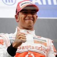 Hamilton akan Kembali