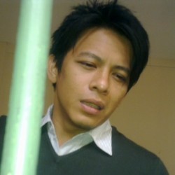 Ariel Terima Kasih Pendemo Musnahkan VCD Pornonya