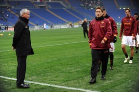 Penyerang Roma Pusingkan Ranieri
