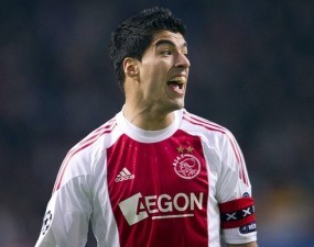 Untuk Suarez, Ajax Jual Mahal
