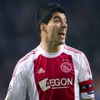 Untuk Suarez, Ajax Jual Mahal