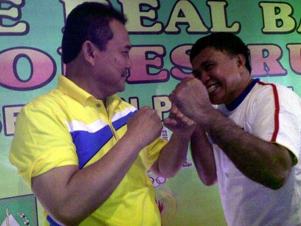 Gubernur Riau Tantang Ellyas Pical