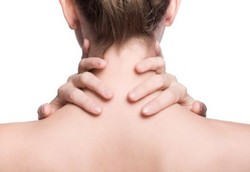 Nyeri dan Pegal Leher Itu Pertanda Apa?