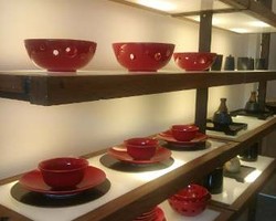 Keramik Jenggala Asal Bali Buka Gerai di Jakarta