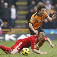 Dua Gol Torres Menangkan Liverpool