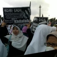 Kritik Pemerintah, Ribuan Massa HTI Gelar Aksi Damai Depan Istana Negara