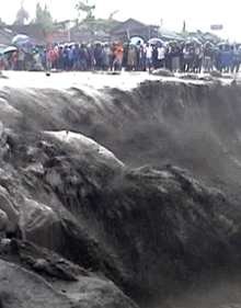 Banjir Lahar Dingin Kembali Terjang Kali Putih 