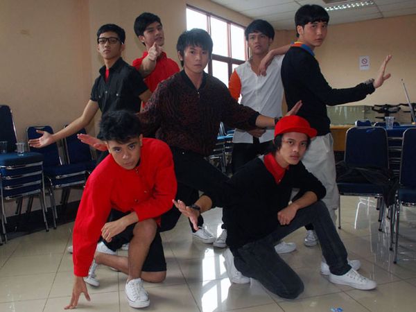 SM*SH Berani Tampil Beda