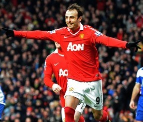 Berbatov Sejajar dengan Ruudtje & Shearer