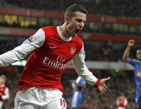 Hat-trick Perdana Bukti Van Persie Sedang di Puncak