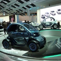 Renault Rekrut 4.700 Karyawan Baru