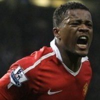 Babel Tetap di Liverpool, Evra Tidak ke Madrid
