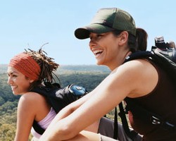 6 Tips Travelling Seru ala Backpacker