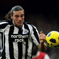 Carroll Bikin Cemas The Magpies