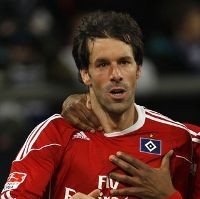Van Nistelrooy Tak Dilepas Hamburg