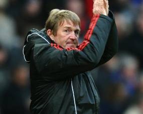 Dalglish Minta Si Merah Membumi