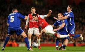 Singkirkan Ipswich, Arsenal ke Final