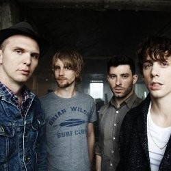 Tak Produktif, Dua Personel Razorlight Hengkang