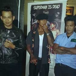 Superman is Dead: Tak Sekadar Band, Kami Adalah Movement