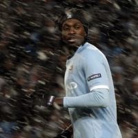 Lolos Tes Medis, Adebayor Segera Debut