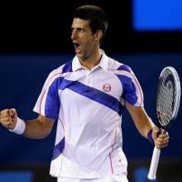 Djokovic Kubur Mimpi Back to Back Federer 