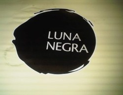 Luna Negra, Bar & Resto Bernuansa Kota New York