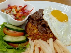 Nasi Goreng Wagyu Mak Nyuss