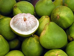Pomelo, Jeruk Pembawa Berkah