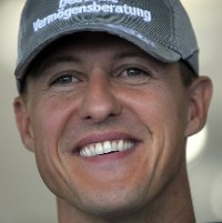 Schumi Masih Yakin dengan Gelar Nomor Delapan 