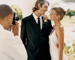 10 Kesalahan Ini Bisa Bikin Foto Pernikahan Kacau 