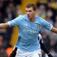 Dzeko Hindarkan City dari Kekalahan