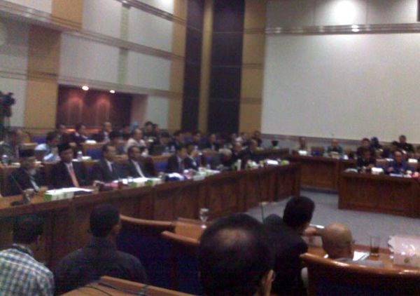 RDP Komisi III-KPK Ditunda