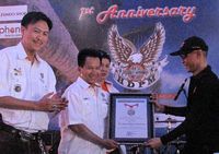 Konvoi Harley Pecahkan Rekor MURI