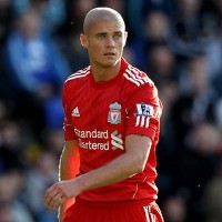 Liverpool Kirim Konchesky ke Nottingham Forest